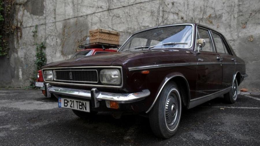 Paykan Hillman Hunter dado ao ditador comunista Nicolae Ceausescu - Inquam Photos/Octav Ganea/Reuters