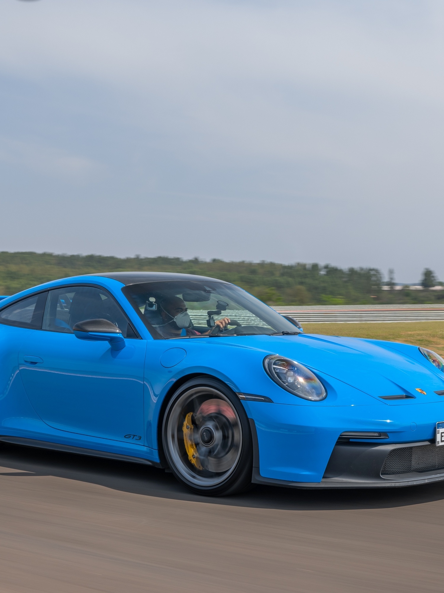 Você sabia que a Porsche tem carros de corrida à venda? - Forbes
