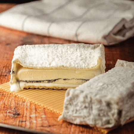 O queijo Olavidia, da marca espanhola Quesos y Besos, é o Melhor Queijo do Mundo em 2021 - Reprodução/Instagram