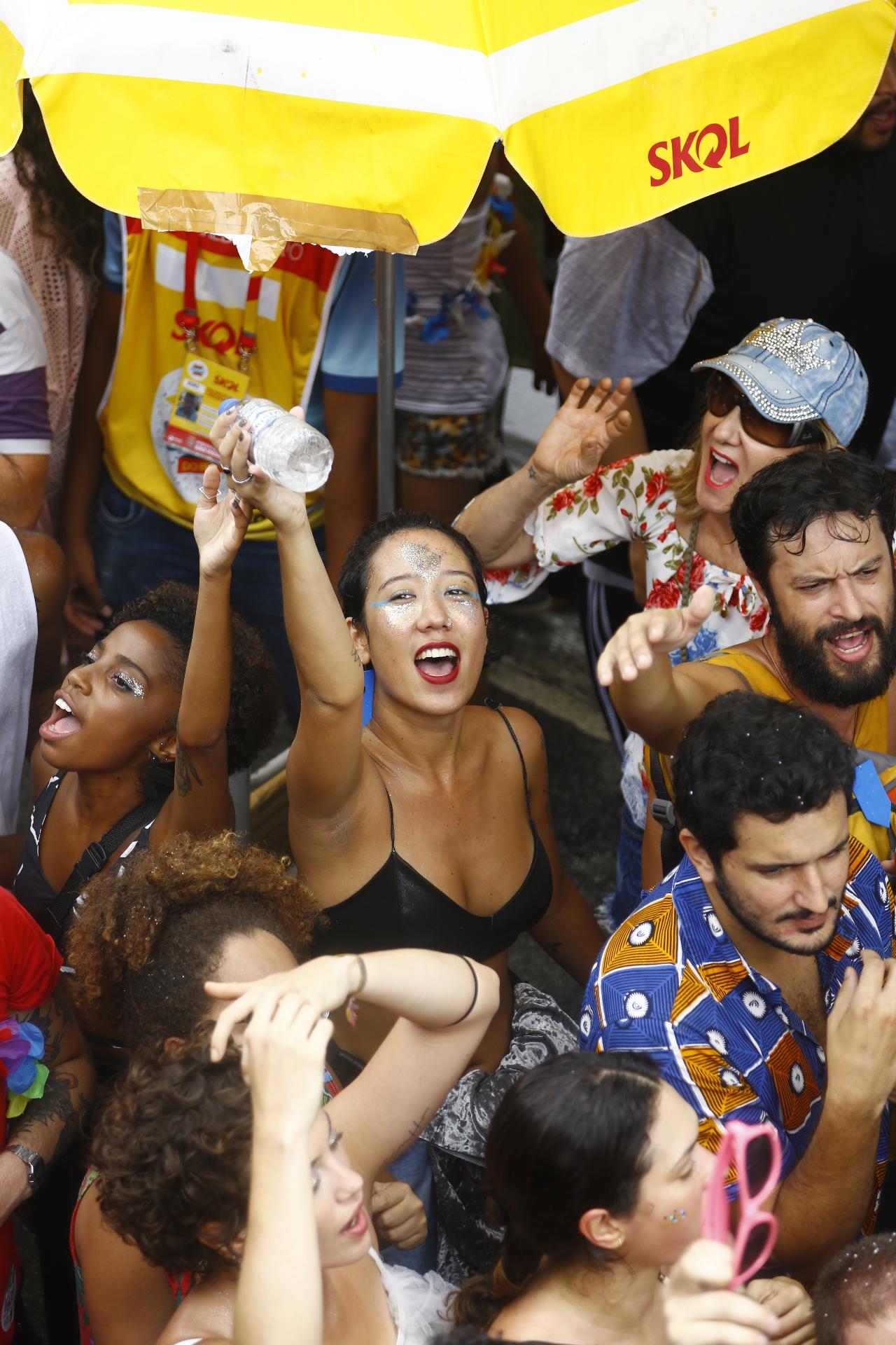Baiana System lota avenida 23 de Maio, em São Paulo, neste sábado (17) de pós-Carnaval - Guilherme Zauith/UOL
