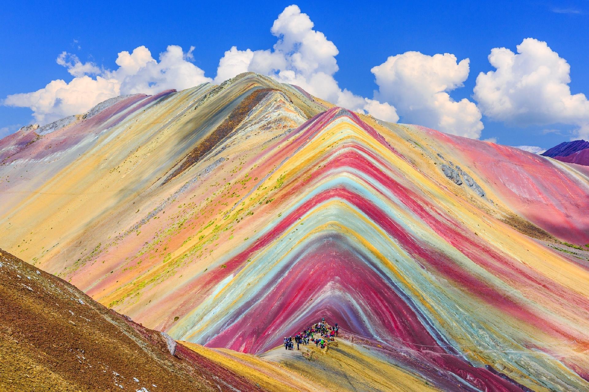Como se explica a beleza da montanha de 7 cores que atrai multidões ao Peru - 30/06/2018 - UOL Nossa