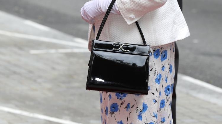A bolsa favorita da rainha Elizabeth 2ª - Getty Images - Getty Images