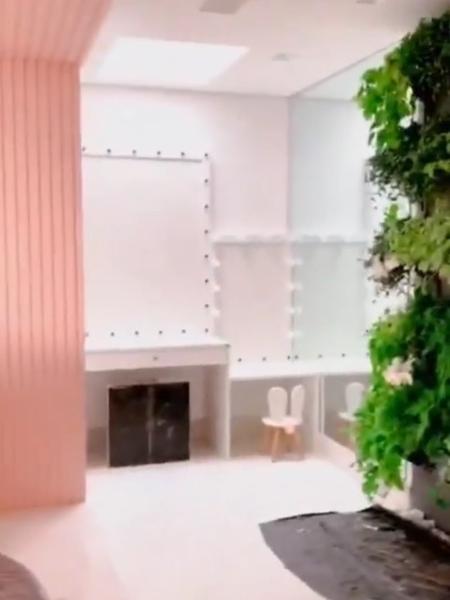Mayra Cardi mostra reforma em banheiro de sua nova casa - Reprodução/Instagram - Reprodução/Instagram