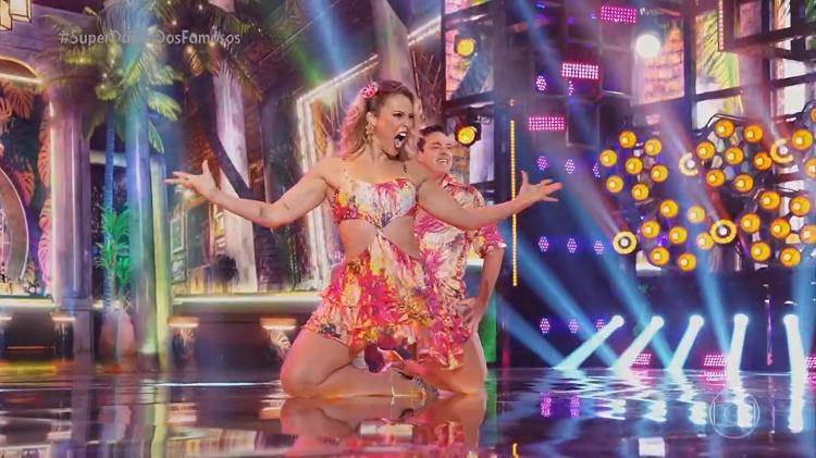 Paolla Oliveira e Leandro Azevedo na "Super Dança dos Famosos" - Reprodução/TV Globo - Reprodução/TV Globo