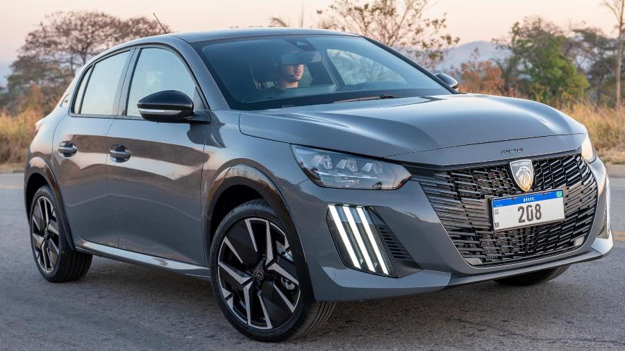 Novo Peugeot 208 2025 na versão topo de linha GT