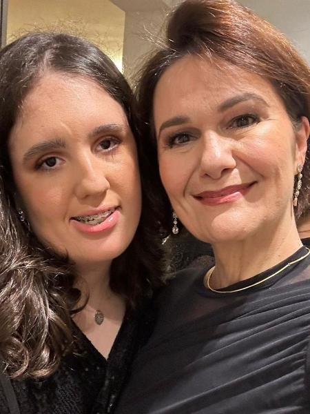 Andreia Rossi, educadora parental, e filha, diagnosticada com TOD Andreia Rossi, educadora parental, e filha, diagnosticada com TOD
