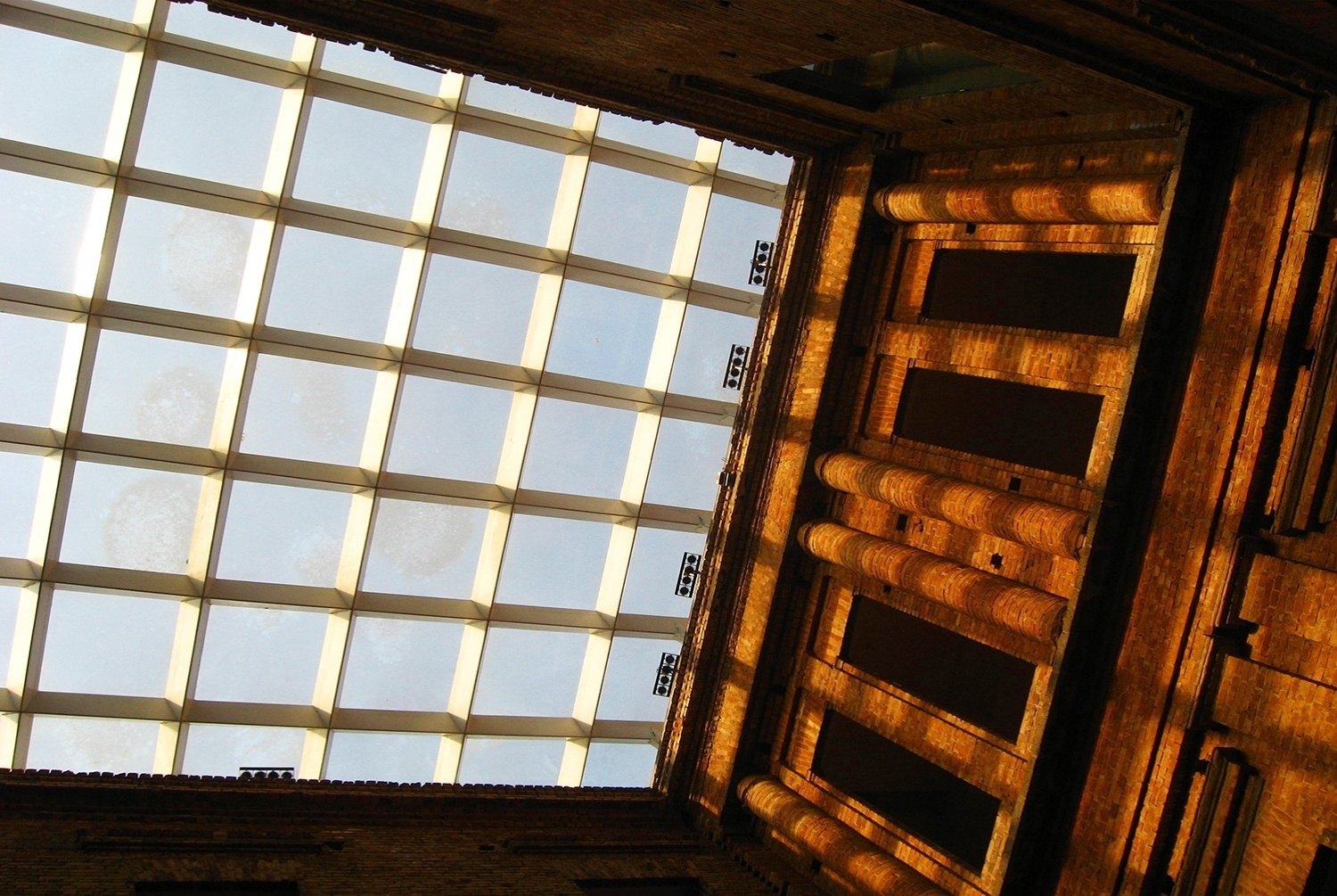 Foto de Edgard Jacques. Dez alunos do Curso de Fotografia para Deficientes Visuais, da Pinacoteca do Estado de São Paulo,  expõem seus trabalhos no museu a partir do dia 28 de novembro na mostra "Transver - fotografias feitas por pessoas com deficiência visual", que fica em cartaz até dia 3 de abril de 2016. - Edgard Jacques