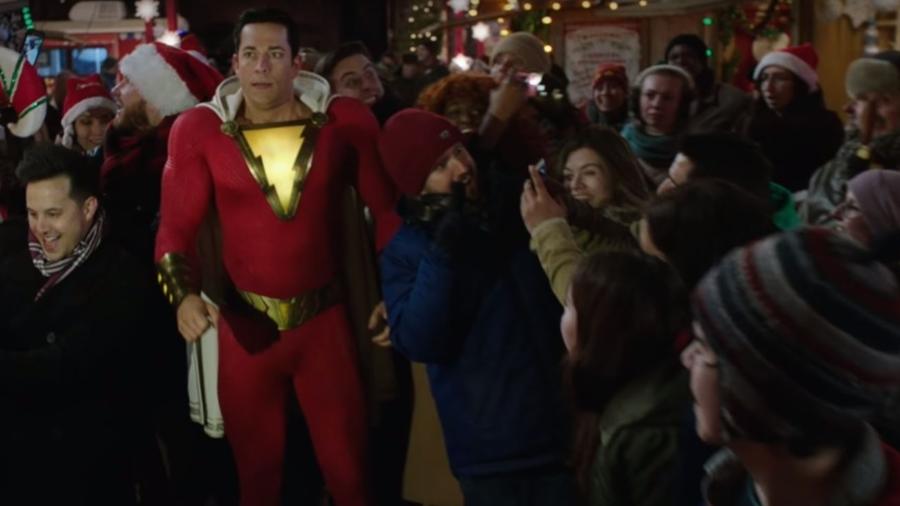 Youtubers brasileiros Nilce e Leon, do canal Cadê a Chave, participam de cena do filme "Shazam!" - Reprodução