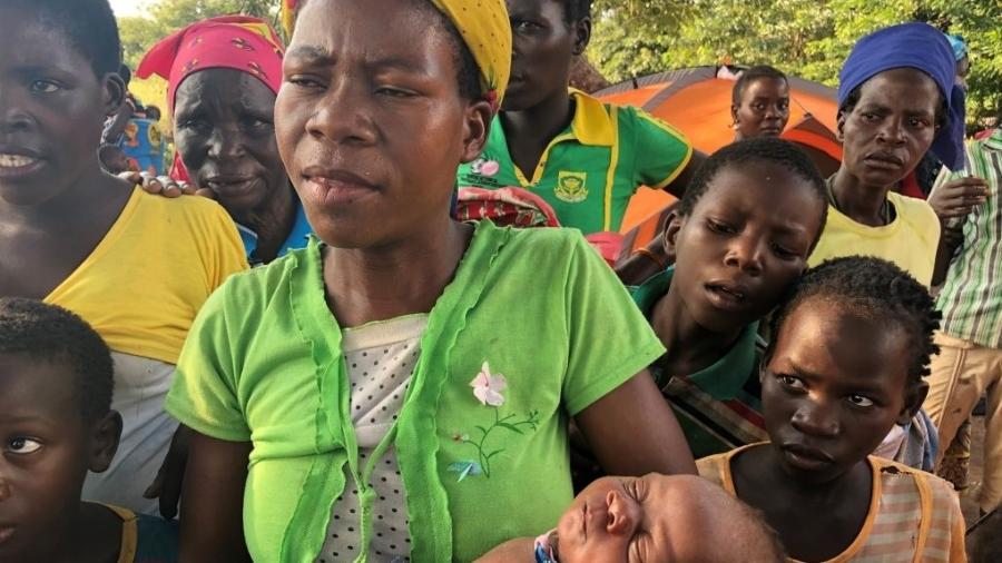 Amélia, mulher que à luz em cima de árvore durante passagem de ciclone em Moçambique - UNICEF Moçambique/2019/Javier Rodriguez