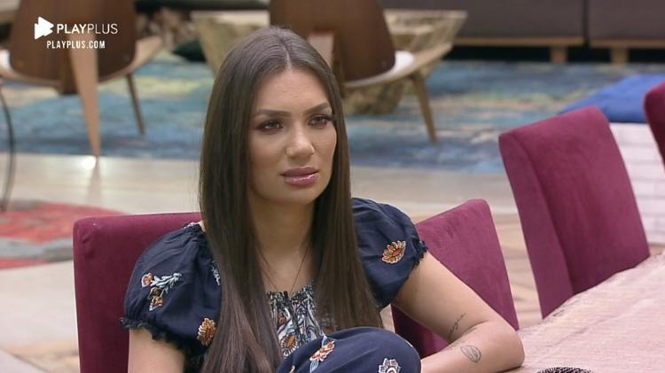 A Fazenda 2020: Stéfani Bays relembra momentos difíceis da vida - Reprodução/PlayPlus - Reprodução/PlayPlus