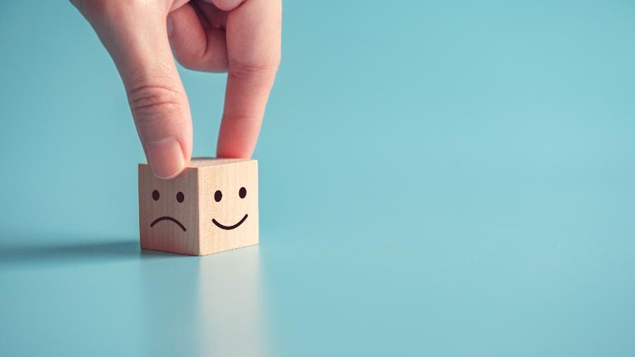 Dificuldade em falar dos próprios sentimentos pode provocar sofrimento emocional - iStock