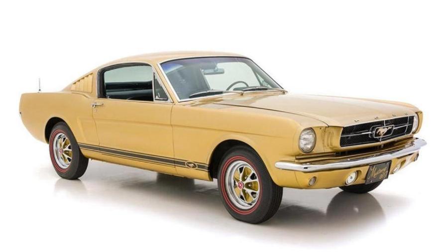 Ford Mustang Golden feito para "007 contra Goldfinger"  - Divulgação