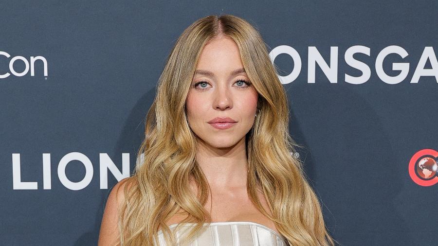 Sydney Sweeney viverá a boxeadora Christy Martin nos cinemas Sydney Sweeney viverá a boxeadora Christy Martin nos cinemas