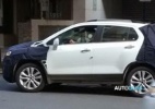 GM testa o Tracker renovado na Argentina - Car and Driver Brasil/Autoblog.ar