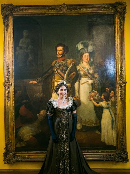 13.fev.2017 - A atriz Letícia Colin, caracterizada como Leopoldina, em evento de lançamento de "Novo Mundo", no Museu de Arte do Rio - Raquel Cunha/TV Globo - Raquel Cunha/TV Globo