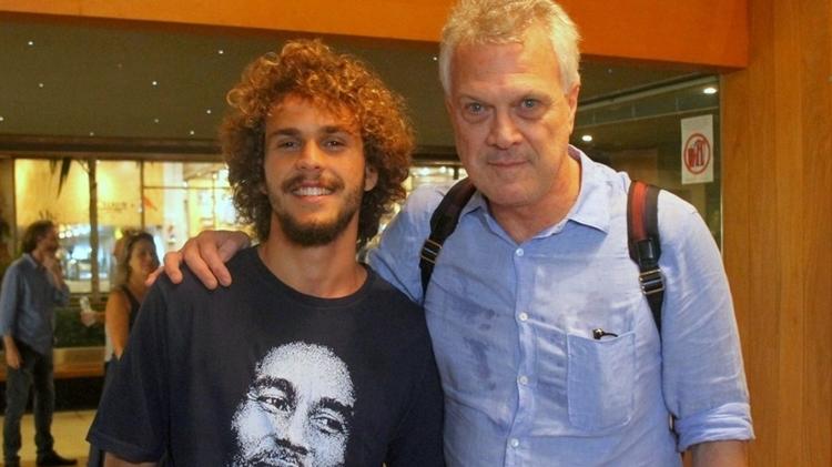 Theo e o pai, Pedro Bial - Reprodução - Reprodução