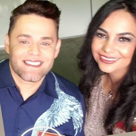 Sucesso nos anos 2000, Robinson Monteiro e Liriel posam juntos nos bastidores do "Canta Comigo" - Reprodução/Instagram - Reprodução/Instagram