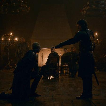 Jaime consagra Brienne de Tarth (Gwendoline Christie) como cavaleira no último episódio de "Game of Thrones" - Divulgação - Divulgação