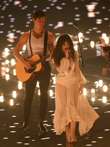 Camila Cabello e Shawn Mendes cantam Señorita no VMA 2019 - Mike Coppola/Getty Images for MTV