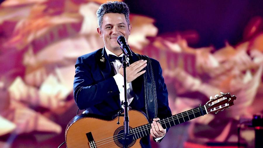 O cantor Alejandro Sanz tem turnê até outubro, mas deixou claro que enfrenta dificuldades para seguir agenda - Gustavo Caballero/Getty Images