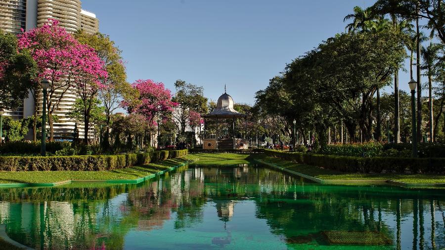 Jardim na Praça da Liberdade, em Belo Horizonte - Getty Images/iStockphoto
