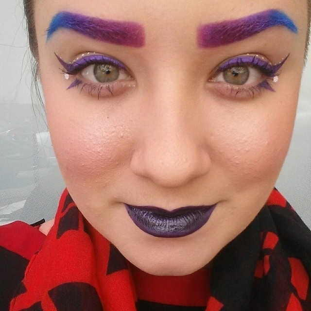 Sobrancelha Colorida - Reprodução/Instagram/makeupbyoliviak