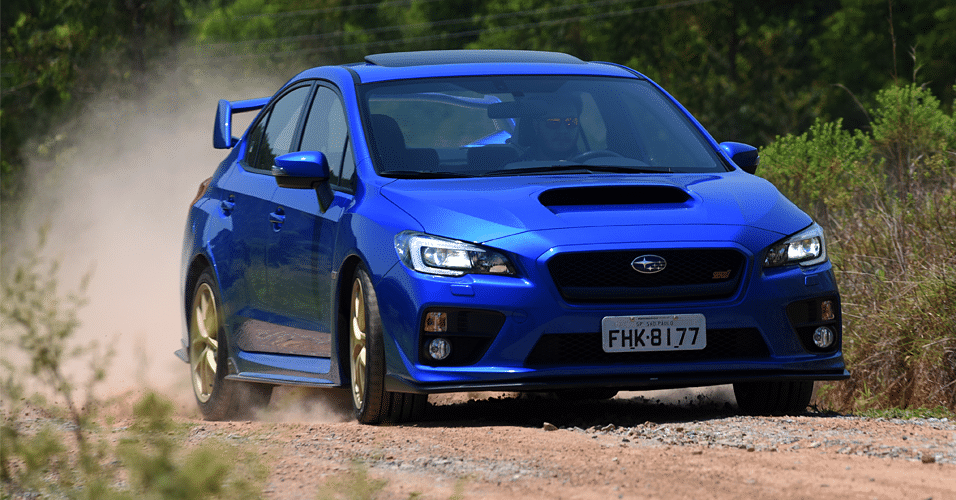 Subaru Impreza WRX STi - Murilo Góes/UOL