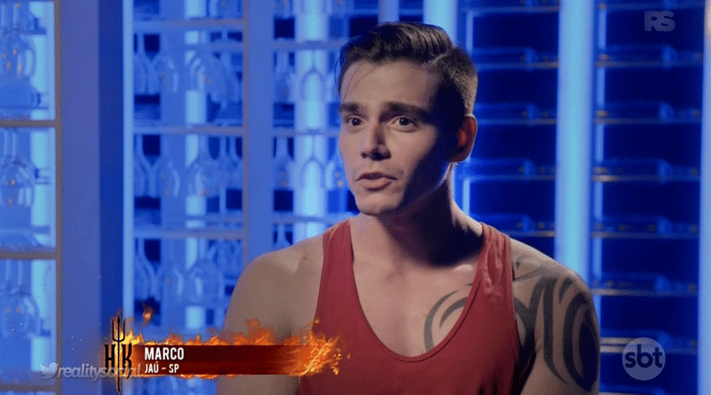 3.set.2016 - Três participantes foram eliminados logo na edição de estreia do reality show gastronômico "Hell's Kitchen - Cozinha Sob Pressão", dentre eles, o gogo boy Marco - Reprodução/SBT.com.br