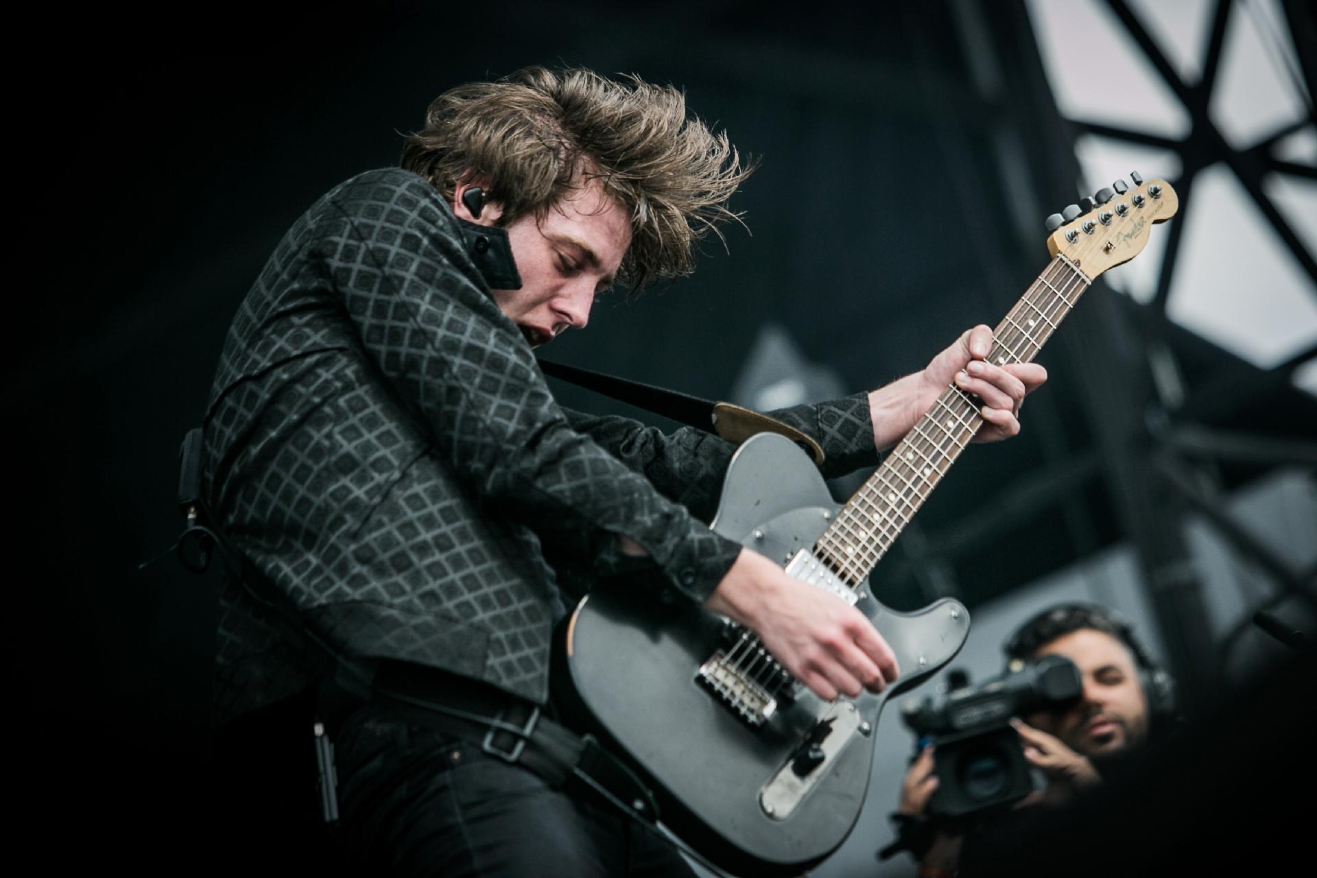 O grupo Catfish and the Bottlemen foi uma das primeiras atrações do palco Ônix neste segundo dia do Lollapalooza - Bruno Santos/UOL