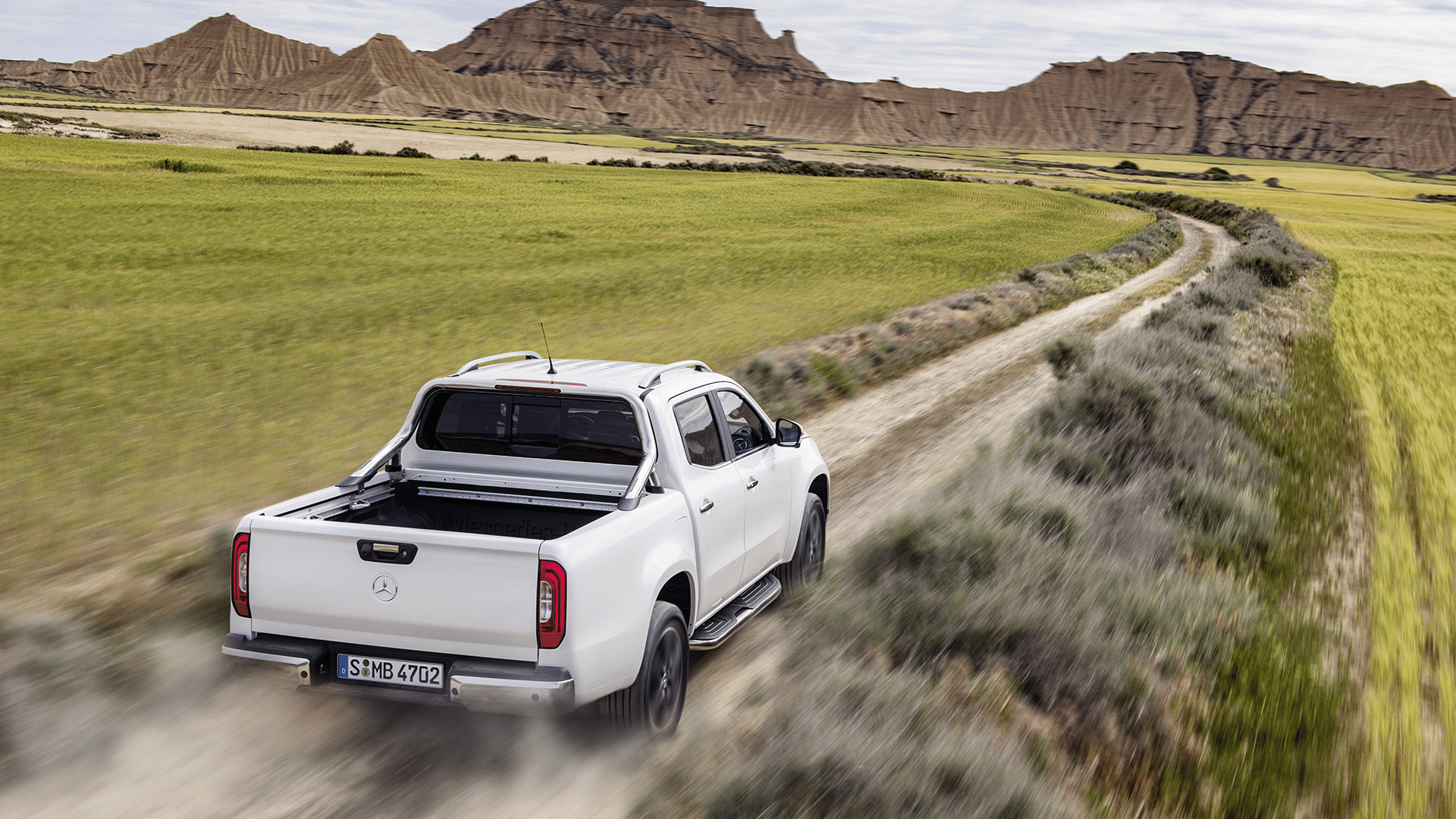 Mercedes-Benz X 350 Power - Divulgação