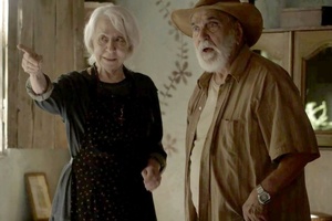 Mercedes e Josafá são surpreendidos pelo retorno de Clara - Reprodução/Gshow