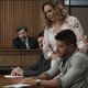 Diego (Arthur Aguiar) assina divórcio ao lado de Nádia (Eliane Giardini) - Reprodução/Globo