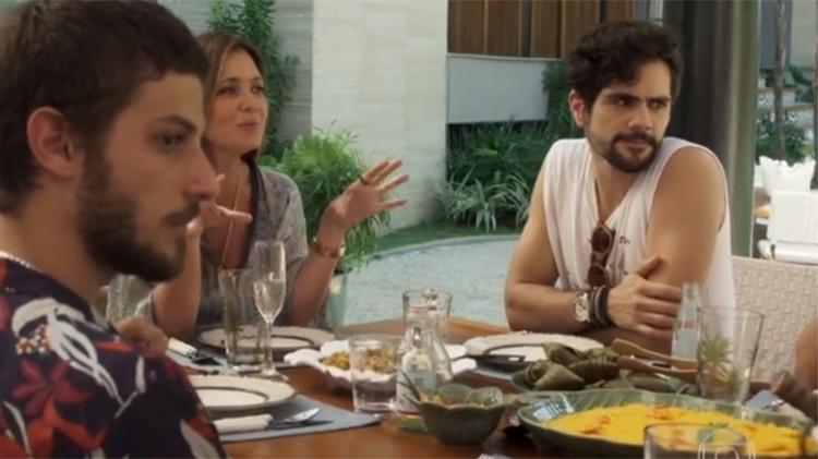 Em Segundo Sol, Ciro Sales é o garoto de programa Du Love, que fará triângulo amoro com Ícaro (Chay) e Laureta (Adriana Esteves) - Reprodução/TV Globo - Reprodução/TV Globo
