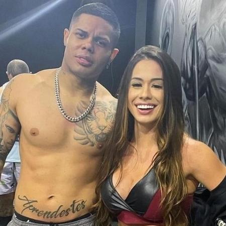 Porno amador brasileiro diferente Lesbicas orgia goticas