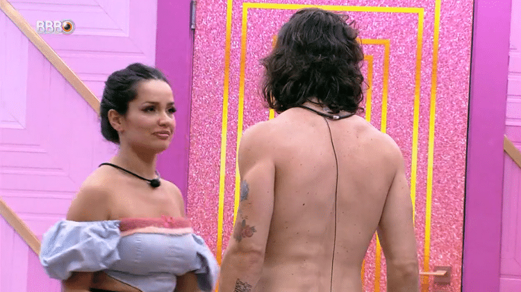 BBB 21: Fiuk pede que Juliette lhe dê 'um cheiro' - Reprodução/Globoplay - Reprodução/Globoplay