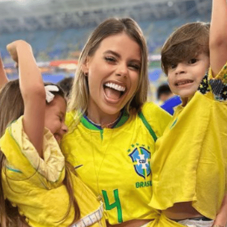 Carol Cabrino, esposa de Marquinhos, está no Catar com os filhos para acompanhar a Copa do Mundo - Instagram