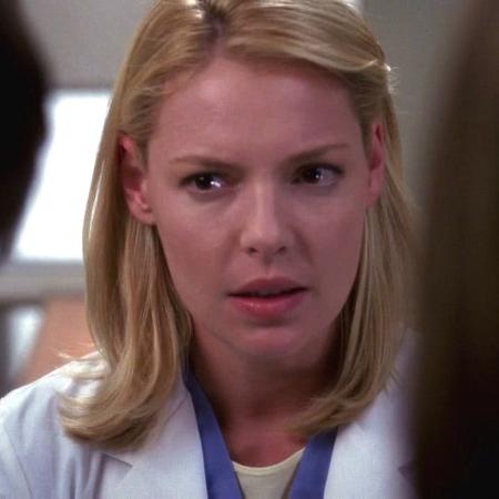 Em episódio que foi ao ar em 2008, Izzie (Katherine Heigl) esclareceu dúvida de casal sobre HIV na gravidez - Reprodução/ABC 