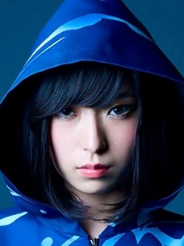 Ícone da trilha de animes, cantora japonesa Sayuri morre aos 28 anos