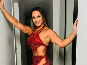 Viviane Araujo abre o jogo sobre aposentadoria do Carnaval