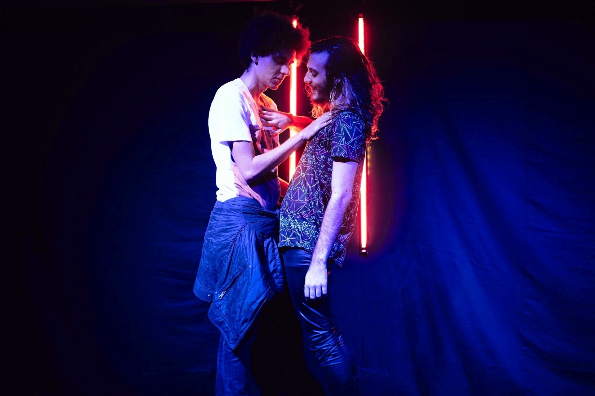 Folia nos palcos! Artistas mantêm peças em cartaz durante o Carnaval - José de Holanda