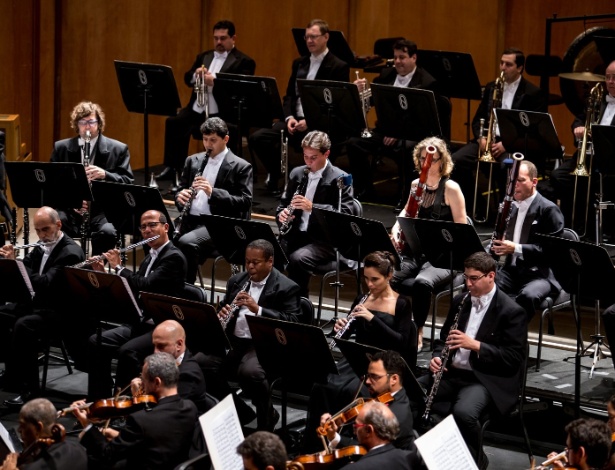 A Orquestra Petrobras Sinfônica, regida pelo maestro Isaac Karabtchevsky - Divulgação / Artur Medina