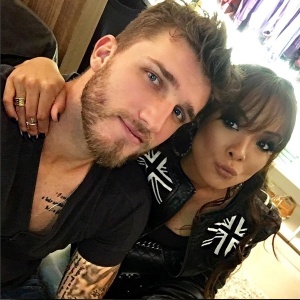 Carol Nakamura e o namorado, o jogador de futebol Aislan Lottici - Reprodução/Instagram - Reprodução/Instagram