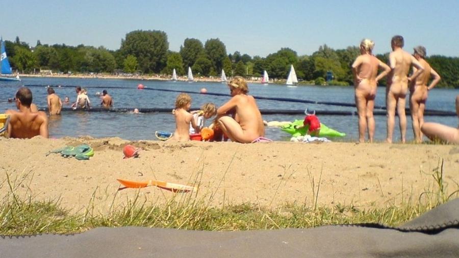 Praia de nudismo na Alemanha