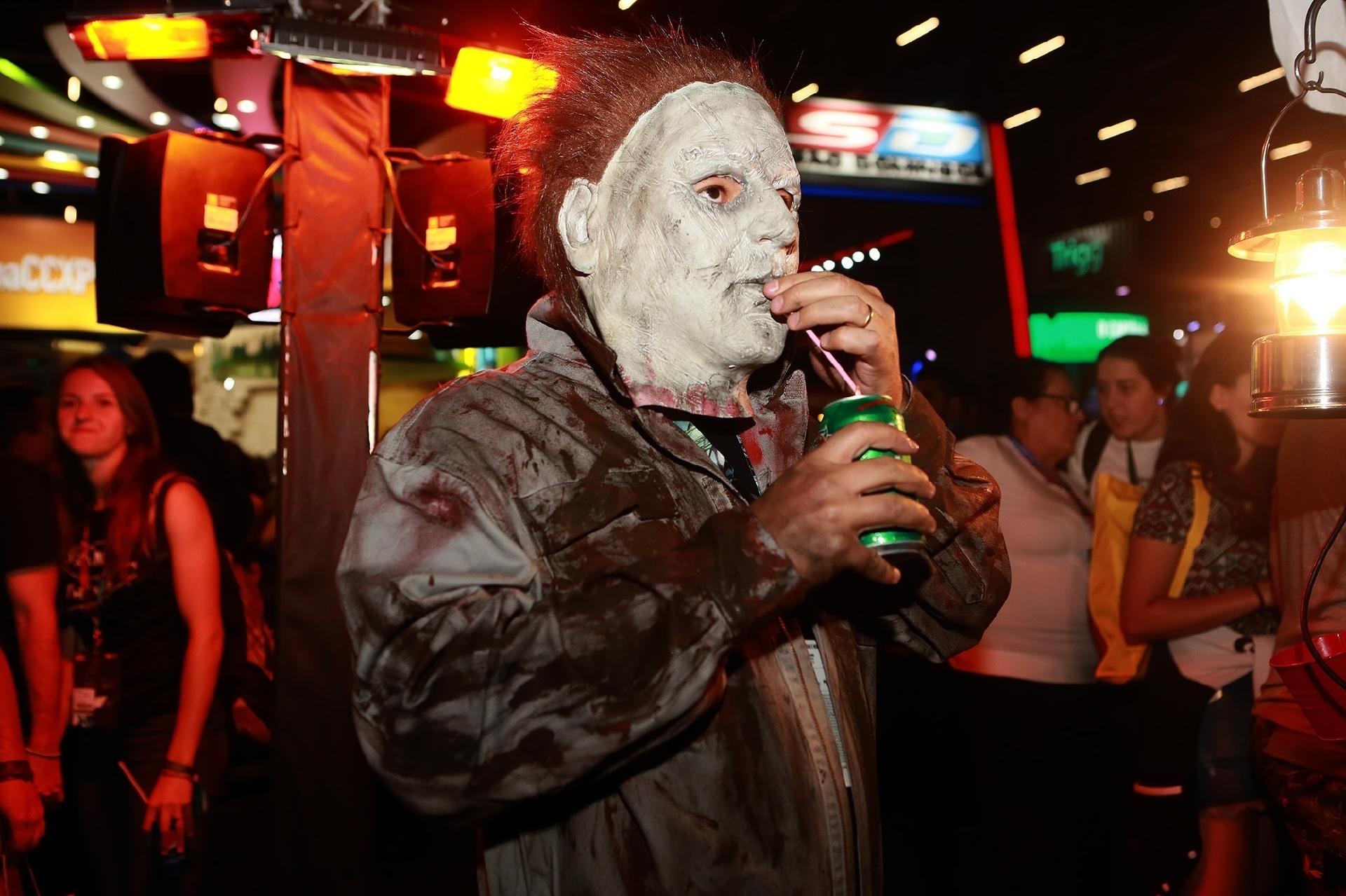 Cosplay de Michael Myers (Halloween) na CCXP 2018 - Iwi Onodera/UOL