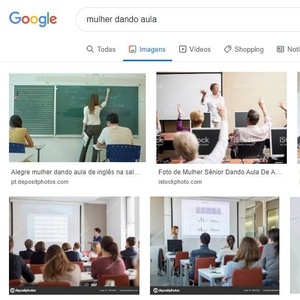 Mulher dando aulas de inglês online para alunos