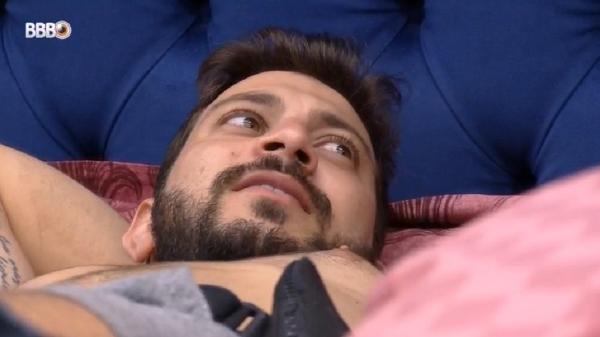BBB 21: Caio e Arthur especulam sobre ida de Gilberto ao paredão - Reprodução/Globoplay