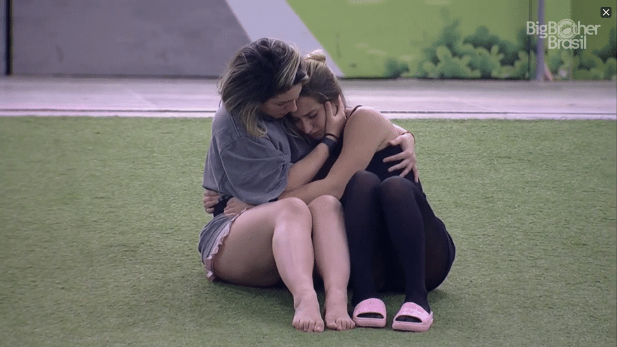 BBB 23: Bruna Griphao é consolada por Amanda - Reprodução/Globoplay