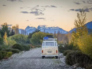 Seis anos na estrada: casal viaja da Argentina ao Alasca de Kombi