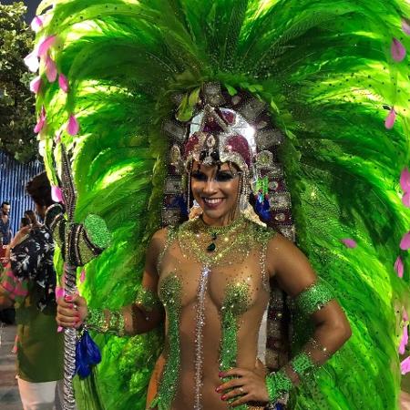 Renata Santos, musa da Mangueira que se despede da Sapucaí - Monique Arruda/UOL - Monique Arruda/UOL