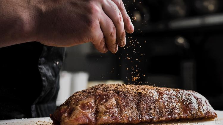 Ervas e pimentas podem transformar o sabor da sua carne - Getty Images/iStockphoto - Getty Images/iStockphoto